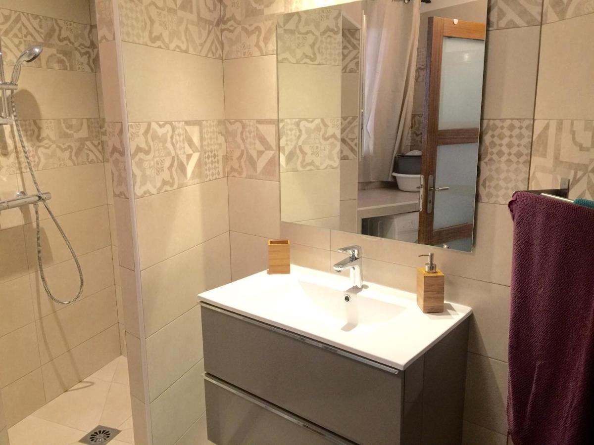 Appartement rénové aux portes de St tropez Gassin Exterior foto